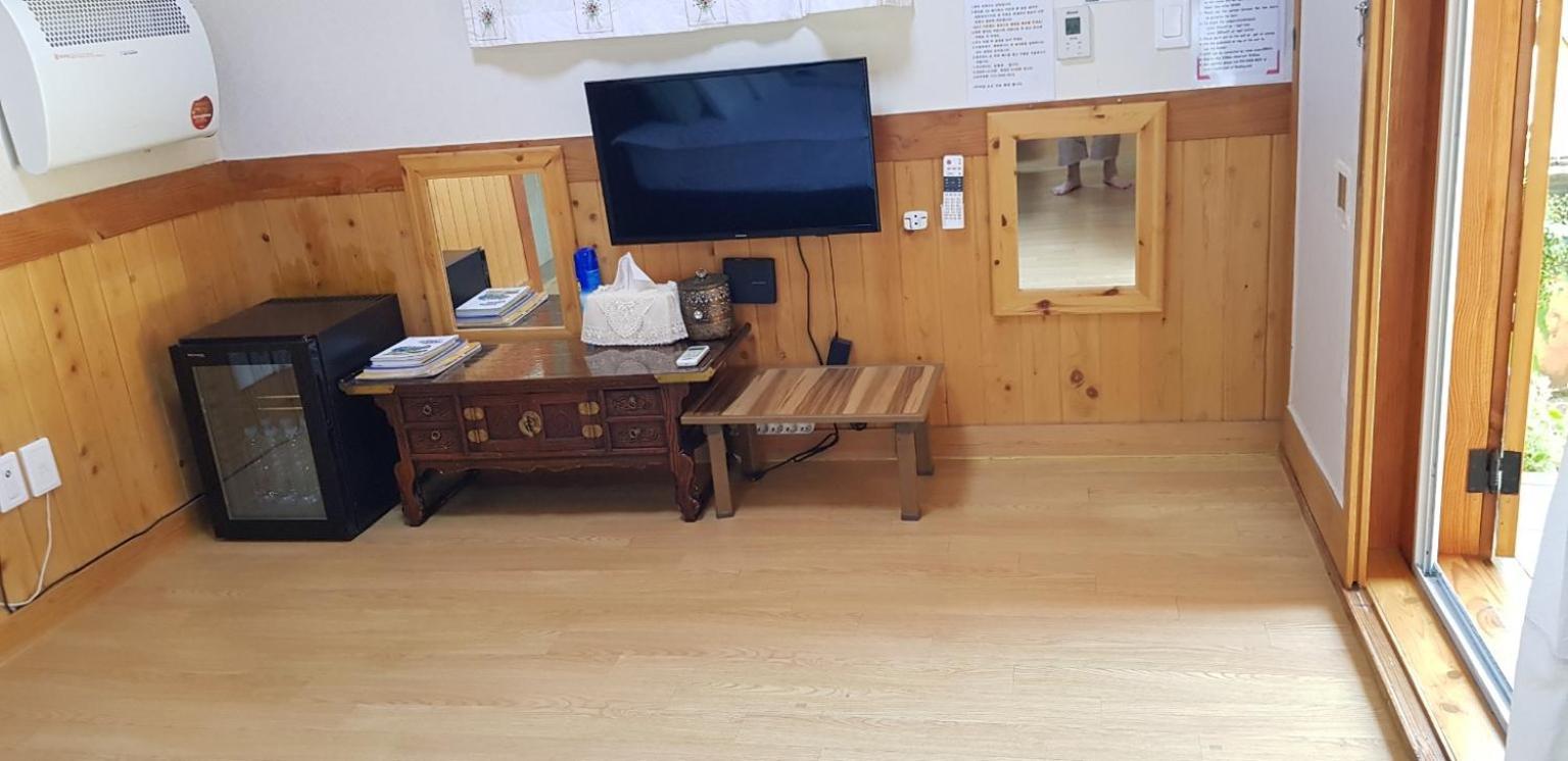 Starlight Rest Area Hotel Jeonju Luaran gambar
