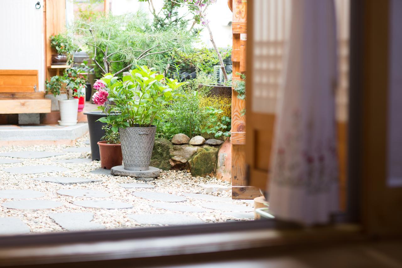 Starlight Rest Area Hotel Jeonju Luaran gambar